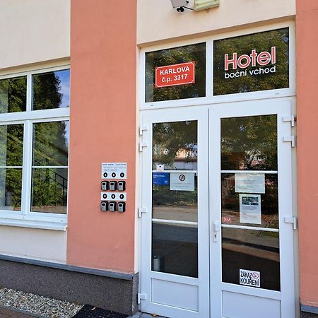 Vzdelavaci Stredisko A Hotel ヴァルンスドルフ エクステリア 写真